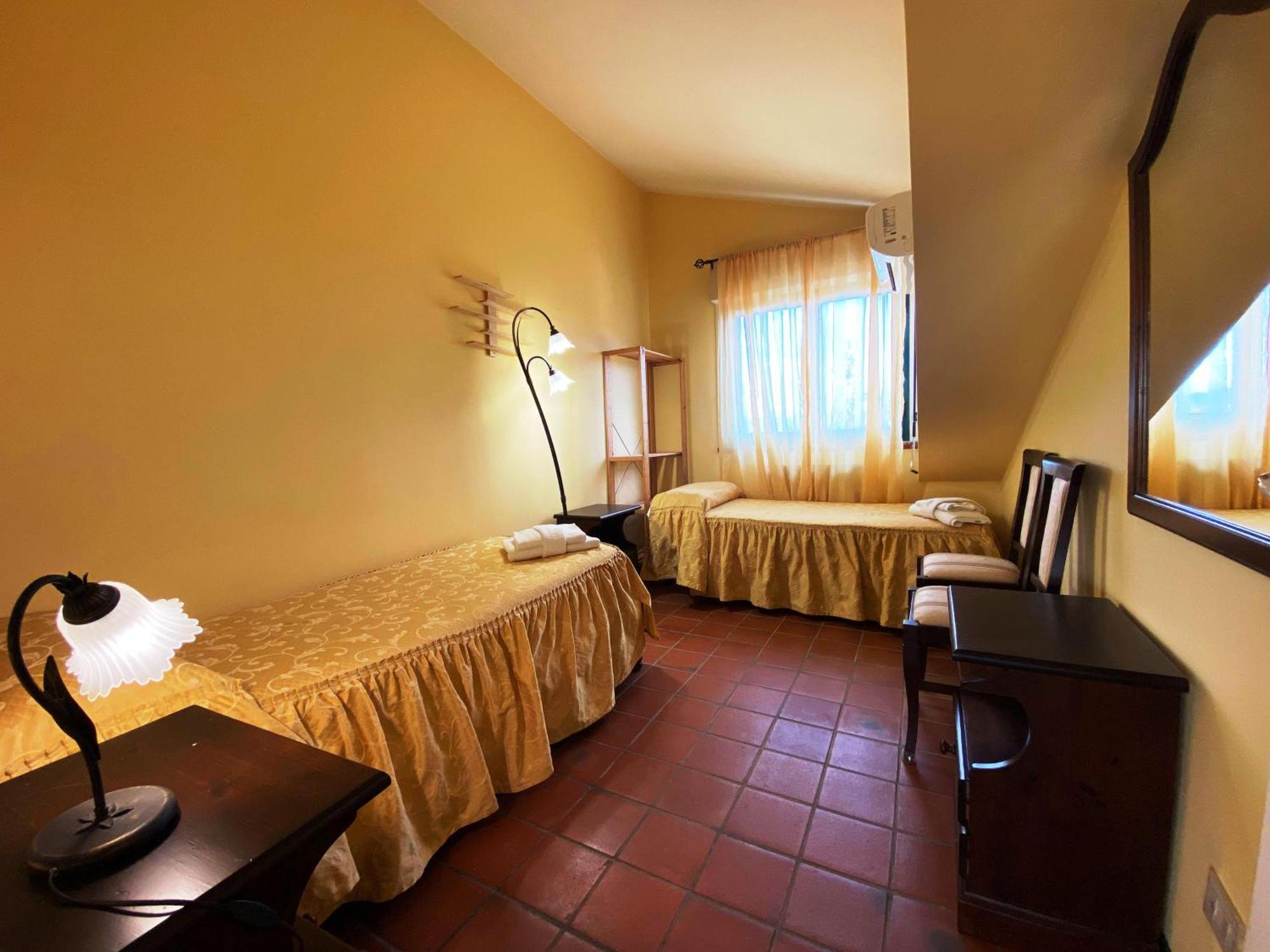 란다조 Ai Tre Parchi Bed And Bike B&B 외부 사진